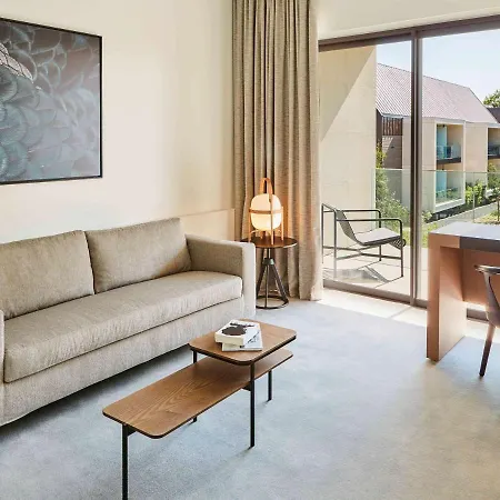 Le Domaine Des Vanneaux Golf Et Mgallery 4*