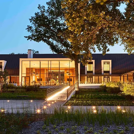 Le Domaine Des Vanneaux Golf Et Mgallery 4*