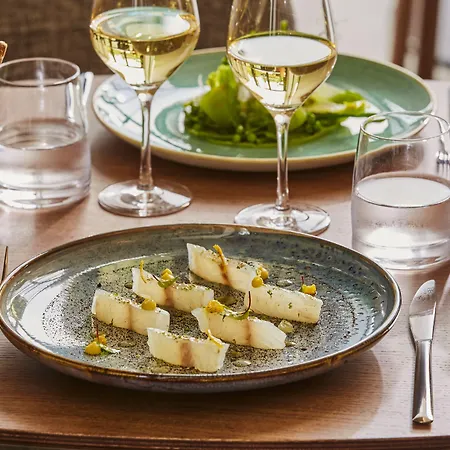 Le Domaine Des Vanneaux Golf & Adam - Mgallery Collection 4* LʼIsle-Adam