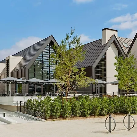Le Domaine Des Vanneaux Golf Et Mgallery 4* LʼIsle-Adam